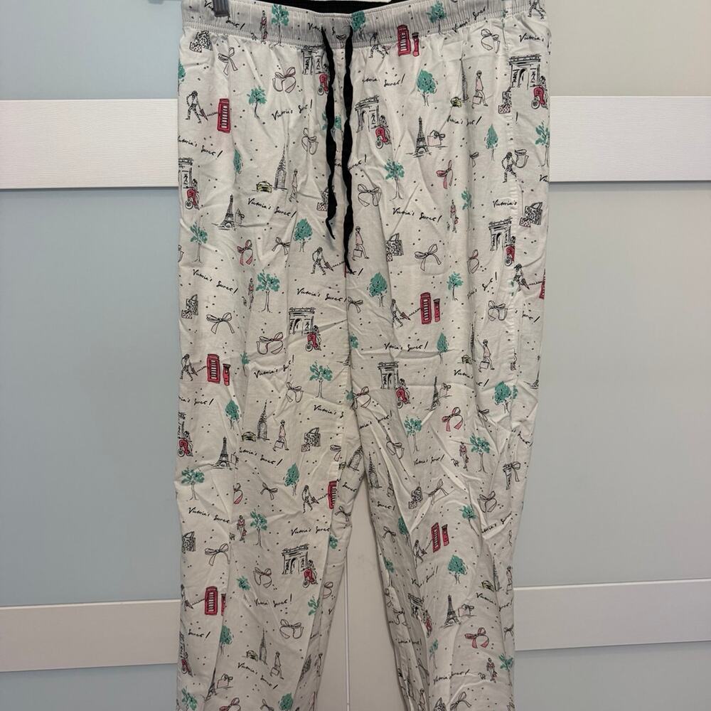 Victoria’s Secret Pajama Pants Womens M Paris London Travel Print Lounge PJ